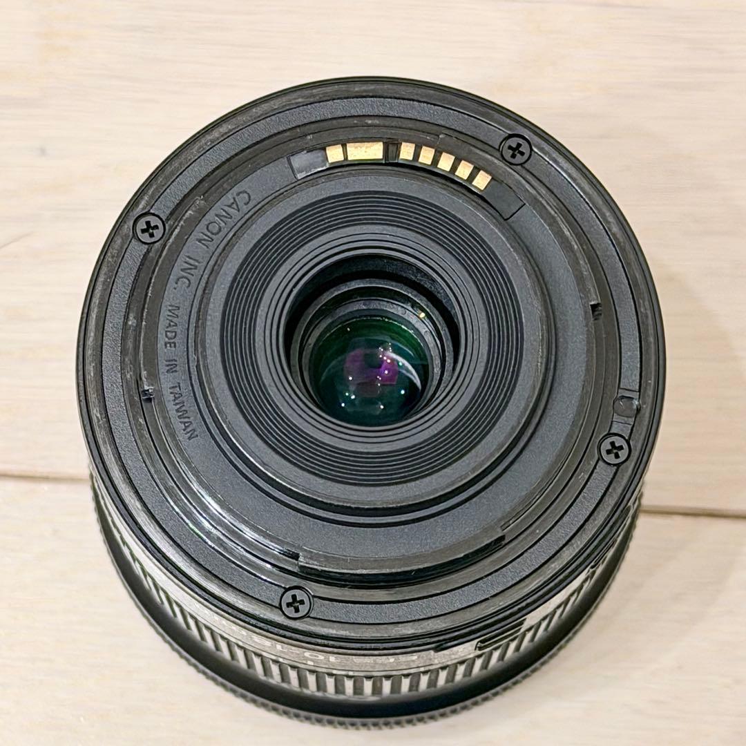 【フード付】Canon EF-S 10-18mm F4.5-5.6 IS STM