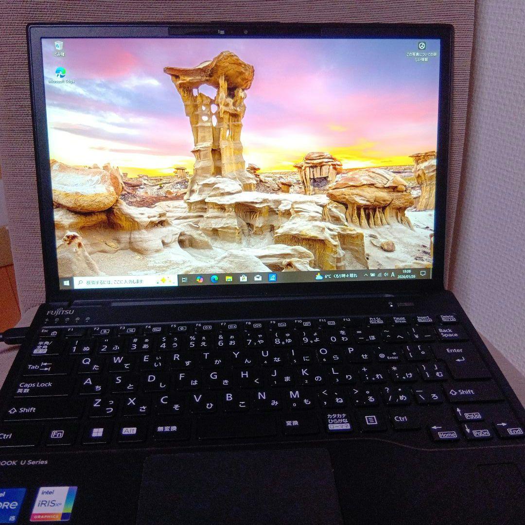 A⑧ 富士通　ＦＭＶＵ60081　U9313/M 富士通 14インチ ノートパソコン LIFEBOOK U9413/RX FMVU81087P 1台