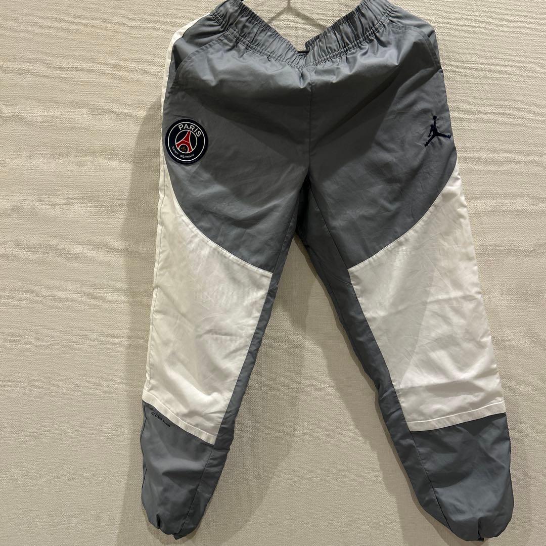 Jordan×PSG セットアップ ナイロンパンツのみ 廃盤品 - メルカリ