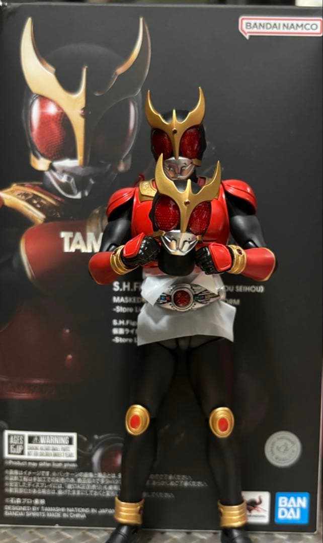 【最終価格】発光頭部セット　真骨彫　仮面ライダークウガ マイティフォーム Amazon.co.jp: TAMASHII NATIONS S.H.Figuarts(真骨彫製法) 仮面