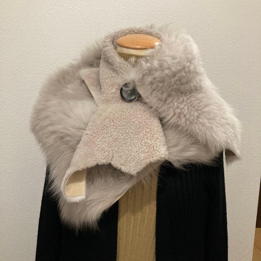 ムートン　ショール　CARL DONOCHUE 20141112161626115_215.jpg