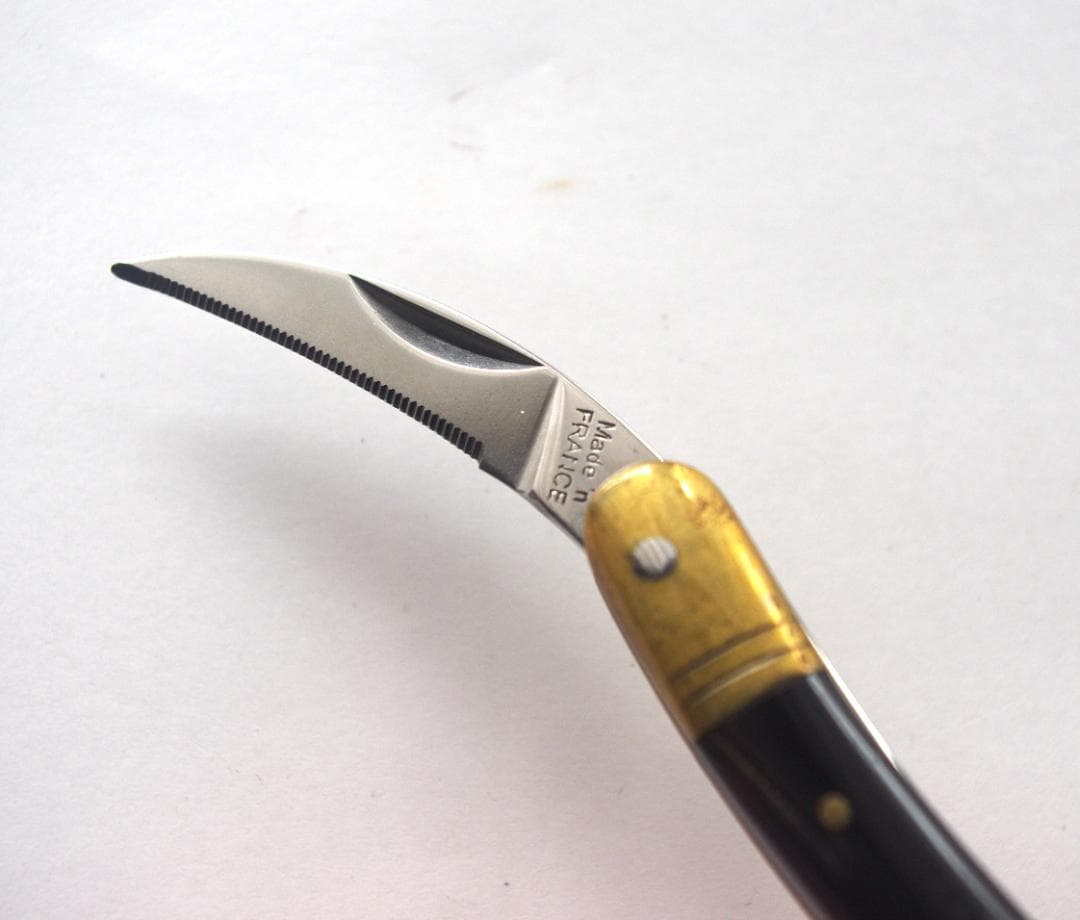 シャトーラギオール ソムリエナイフ クラシックゴールド Le First中古