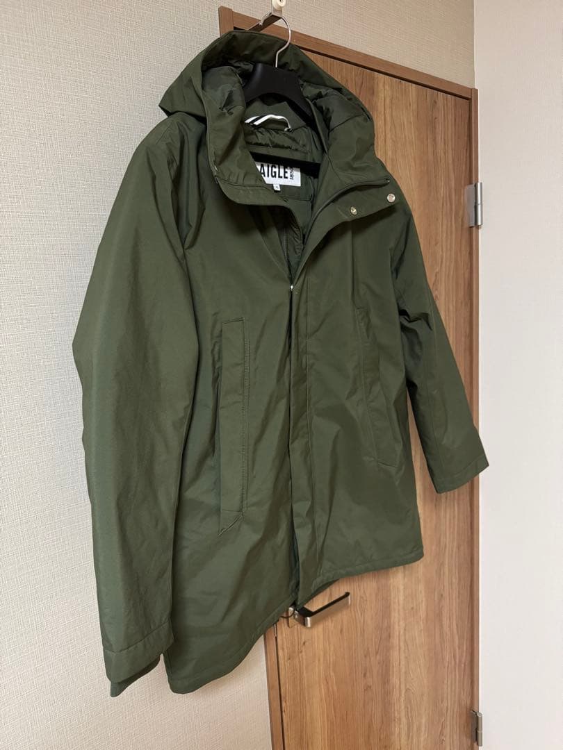 エーグルゴアテックスダウンXLカーキ新品同様！現行モデルをお買い得に