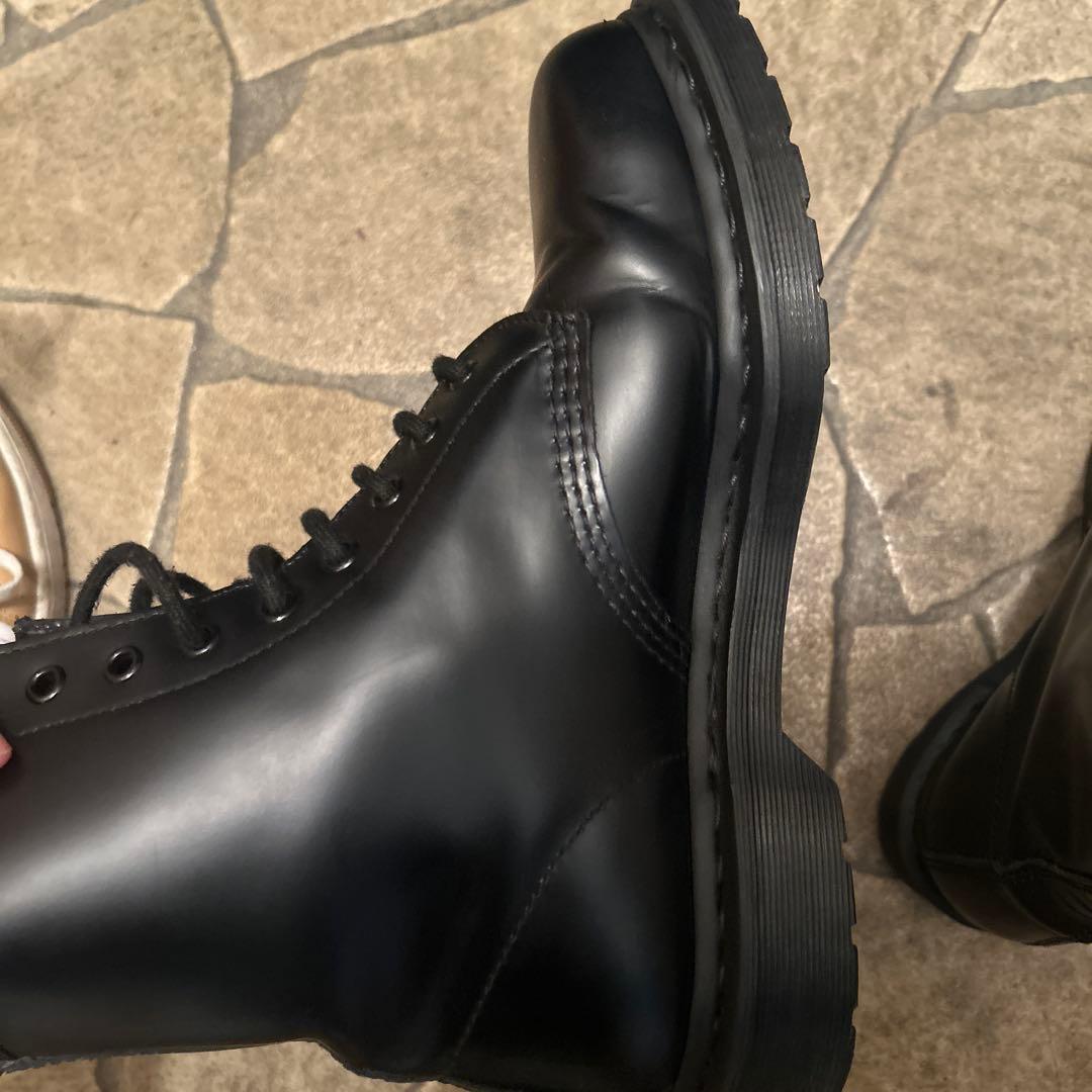 ドクターマーチン ブーツ UK9ホール