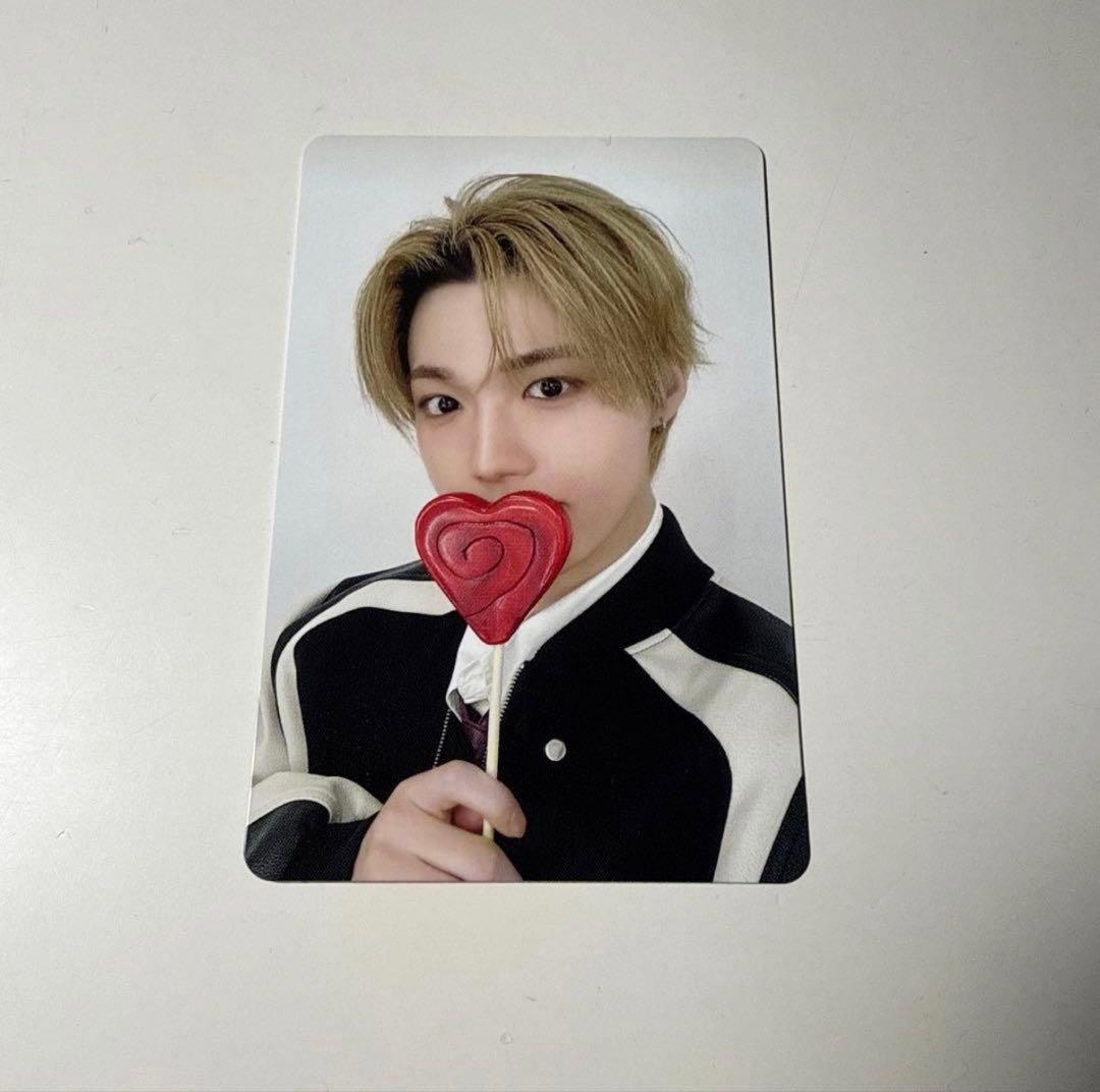 treasure pulse on 会場限定 1万円 トレカ ドヨン - メルカリ