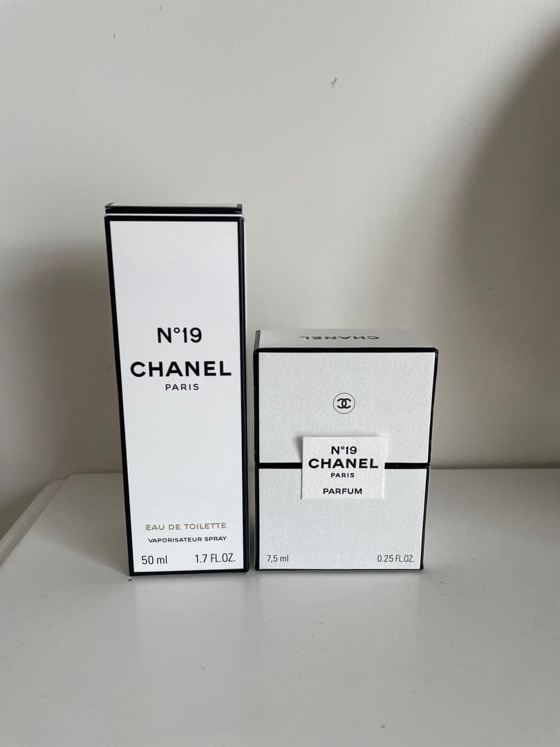 CHANEL N°19 香水セット 50ml + 7.5ml