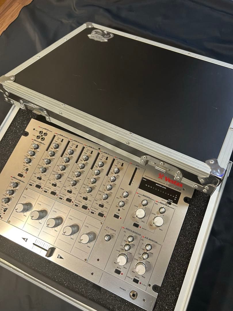 Vestax PMC-500 ロータリーミキサー 電源 ケース 縦フェーダー - メルカリ