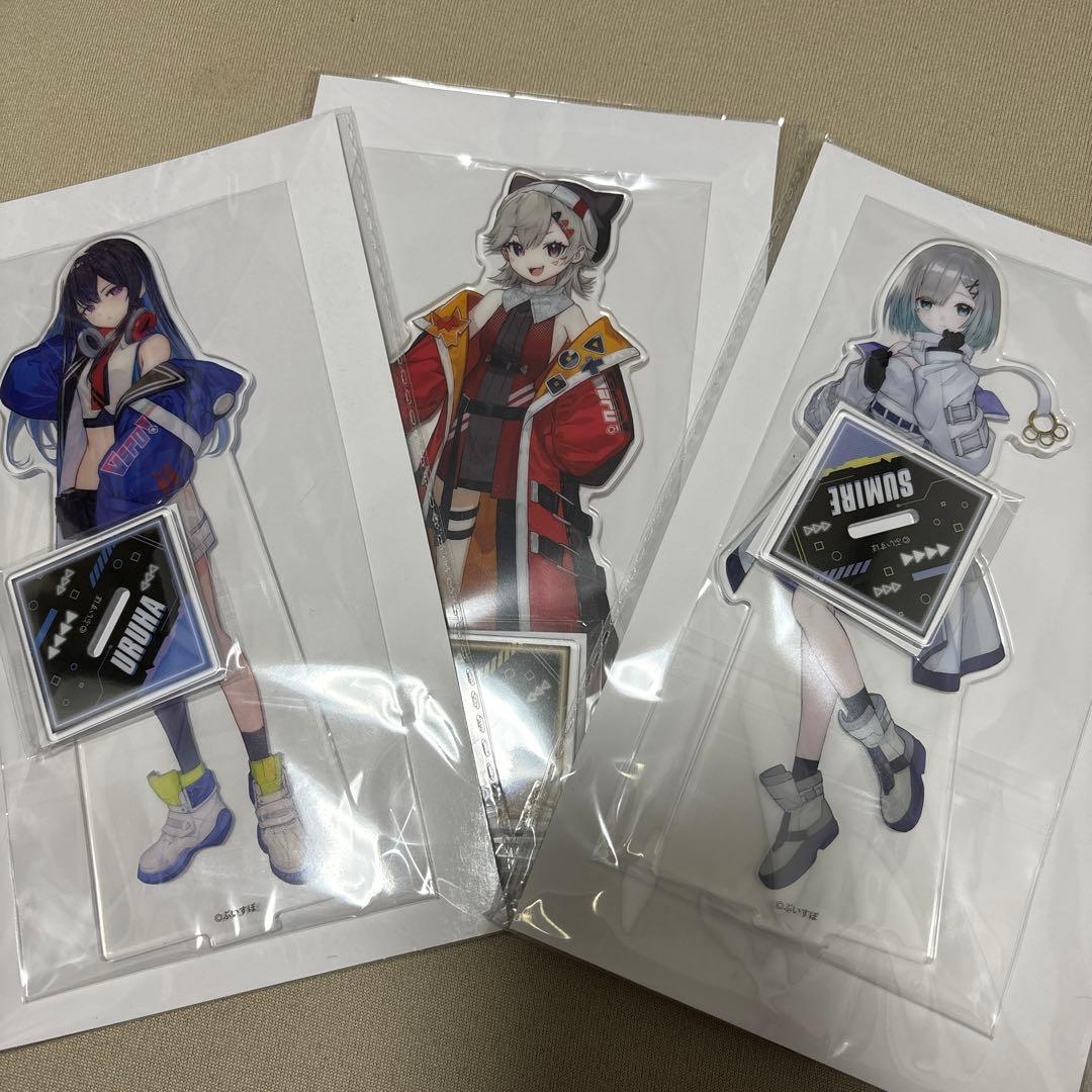 GIGO限定ぶいすぽっ！ビッグアクリルスタンド 3点セット - メルカリ