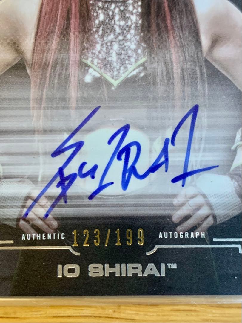 WWE イヨスカイ IYOSKY auto 123/199 直筆サイン入りカード - メルカリ