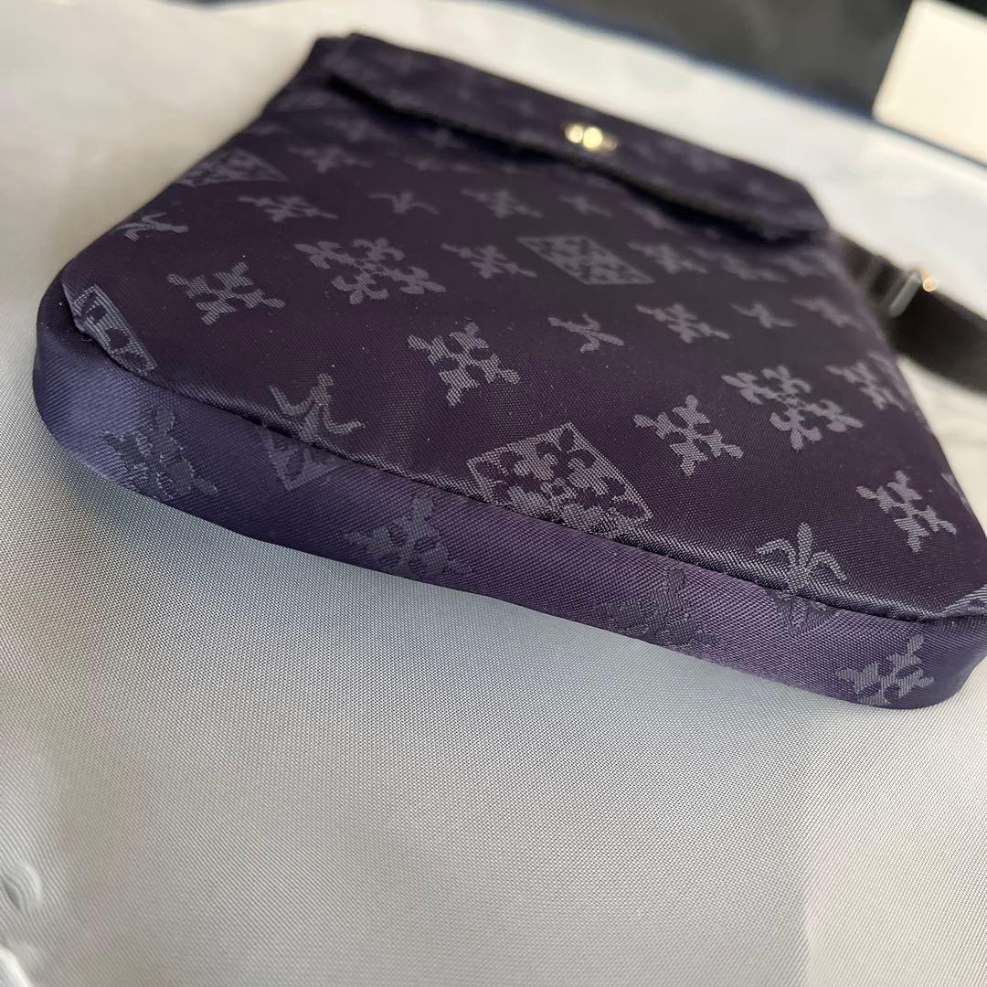 russet ラシット スマホショルダーバッグ☆未使用☆ ネイビー