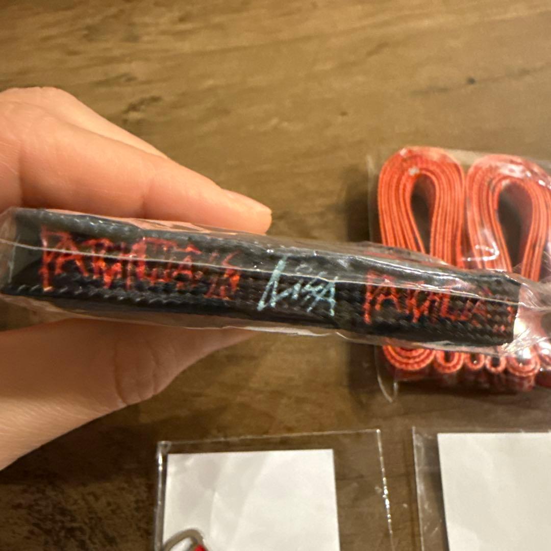 LiSA ライブグッズ パッチウォークツアー ガチャ セット - メルカリ