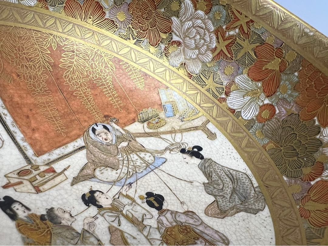 錦光山】超絶技巧 薩摩 金蘭手 色絵 金彩 風俗図茶碗 - メルカリ