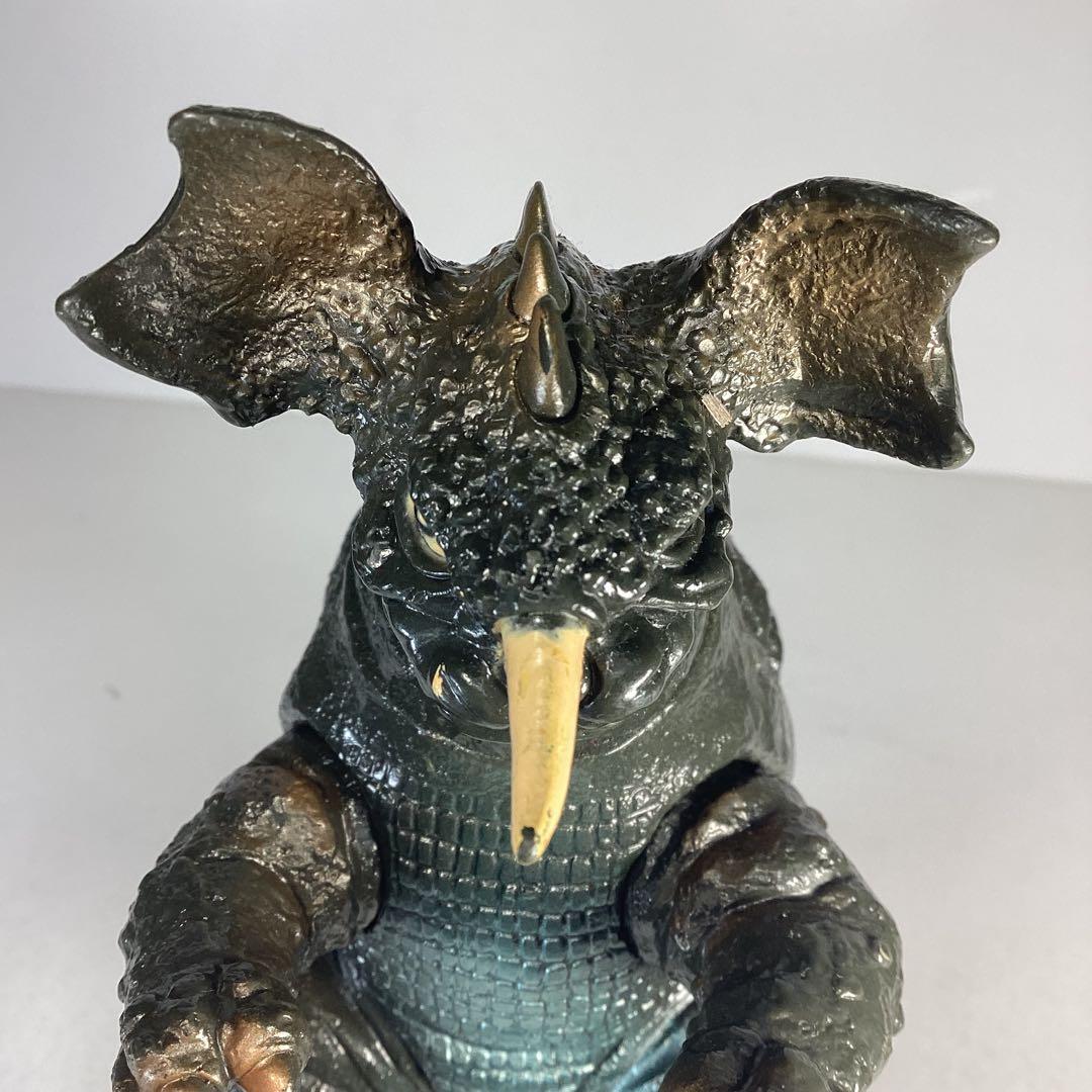 1992 JAPAN ゴジラシリーズ バラゴン初代 - メルカリ