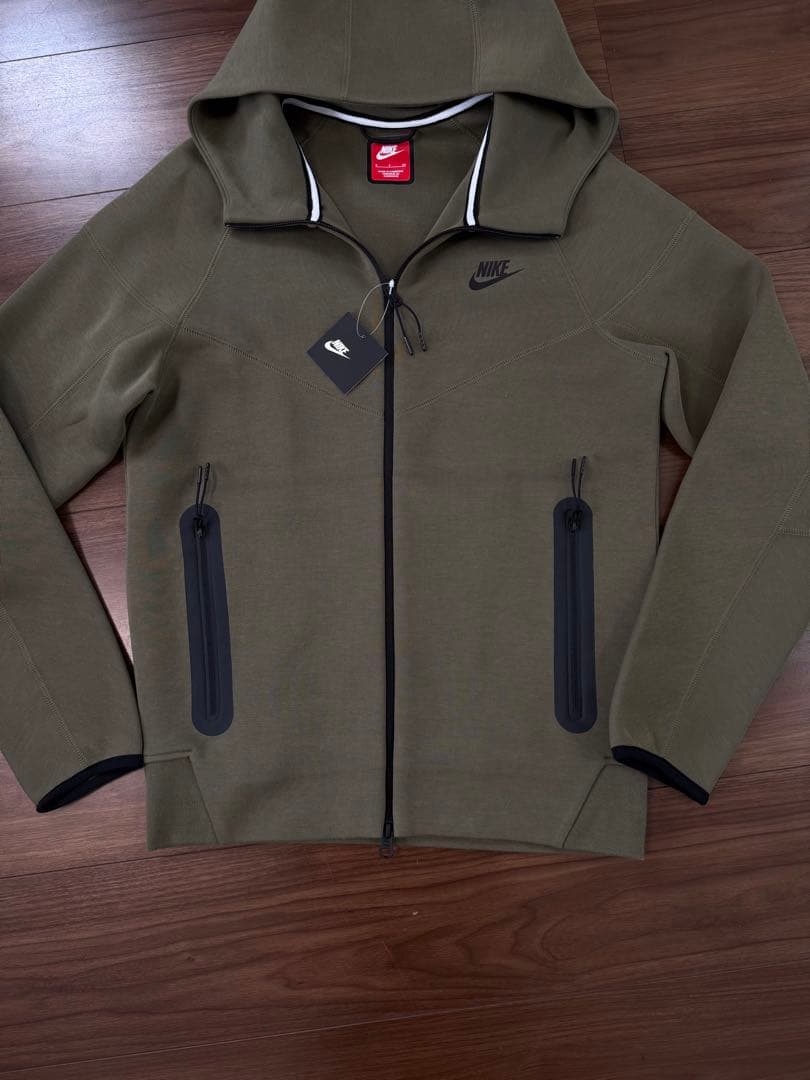 メンズS カーキ テックフリース セットアップ オリーブ ナイキ モス