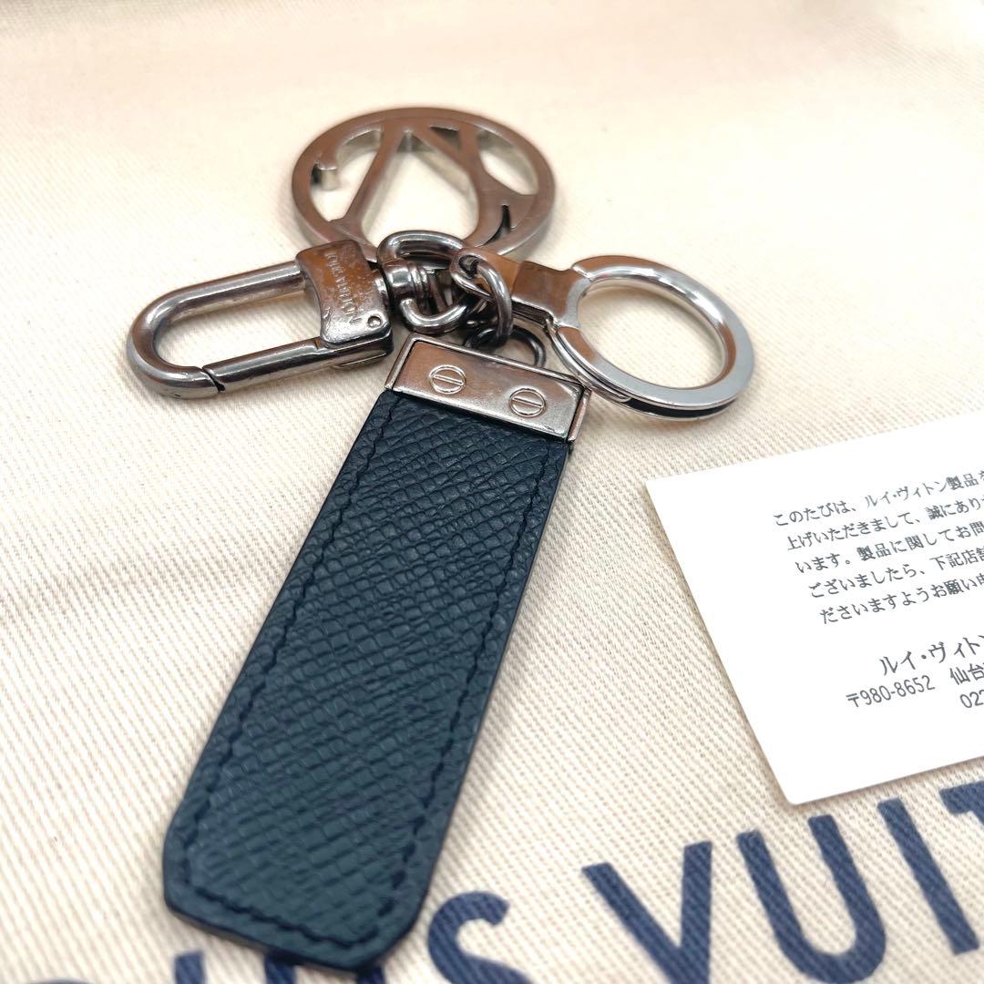 ルイヴィトン キーホルダー キーリング タイガ LVクラブ 779