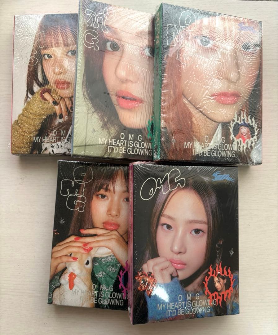 新品未開封 NewJeans ニュジ アルバム OMG トレカ NewJeans OMG Message Card ver 1st Single CD 韓国盤 公式 アルバム