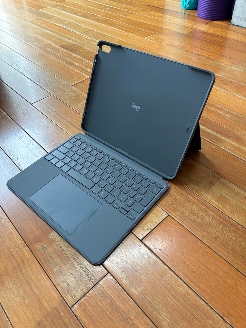 ロジクール　コンボタッチ　iPad air 13インチ用（M2、M3対応） Amazon.com: Logitech Combo Touch iPad Air 13-inch (M2 & M3)(2024