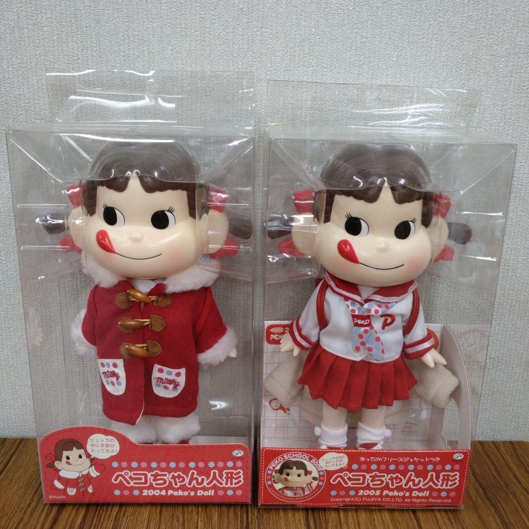 ペコちゃん人形 セブンイレブン限定 2004 2005 2体セット - メルカリ