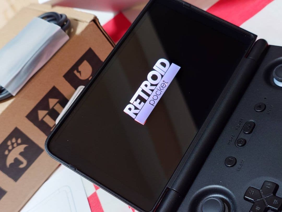 Retroid Flip 2 SD865 ブラック Retroid Pocket Flip 2 Handheld【Pre-configured】Retro Game Console