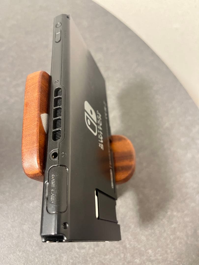 Nintendo Switch 本体 のみ2017 ジョイコンなし 値下げ可能 - メルカリ