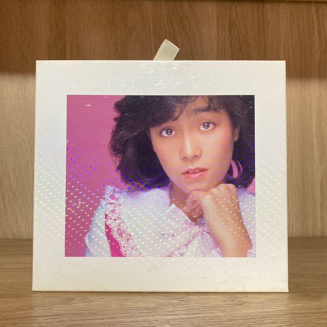 柏原よしえプレミアム・ボックス　CD6枚＋DVD1枚組 柏原芳恵プレミアムBOX : 柏原芳恵 | HMV&BOOKS online - UMCK-9539