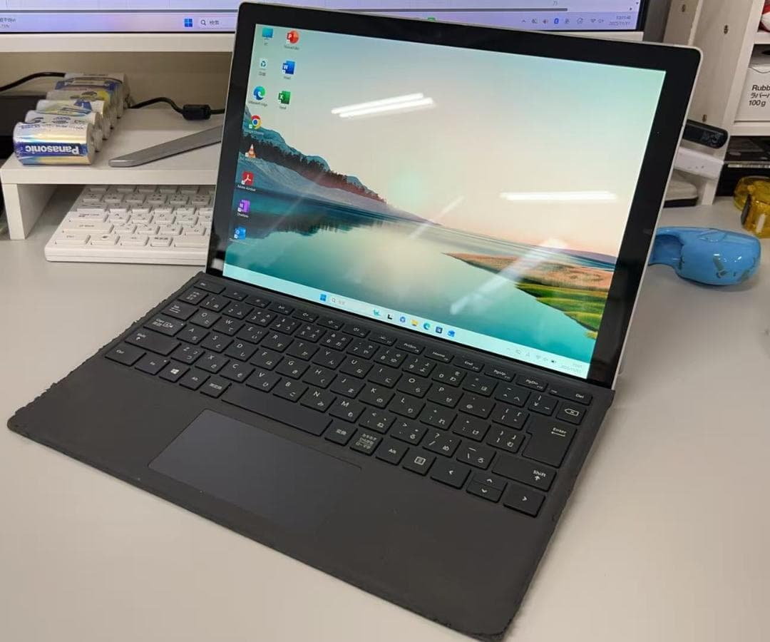 Microsoft Surface Pro5 m3 オフィスありW11 25H2