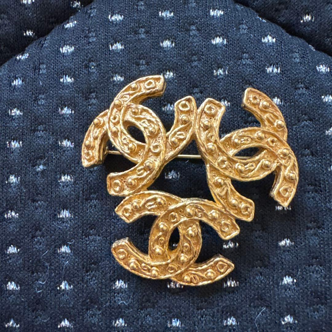 CHANELブローチ　美品 CHANEL（シャネル） ブローチ ABE264 B18058 レディース ピンバッチ