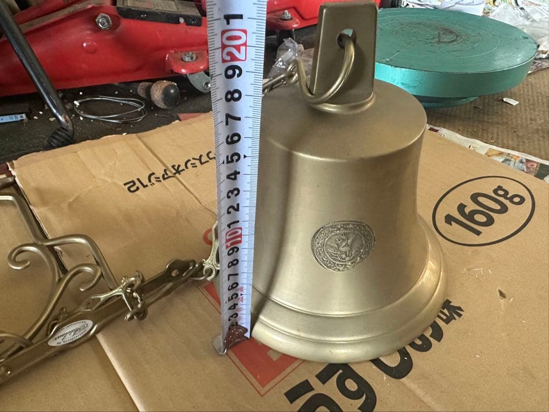真鍮製アンティークベル 高さ16cm 英国から届いたアンティークの真鍮製雑貨、英国淑女モチーフの