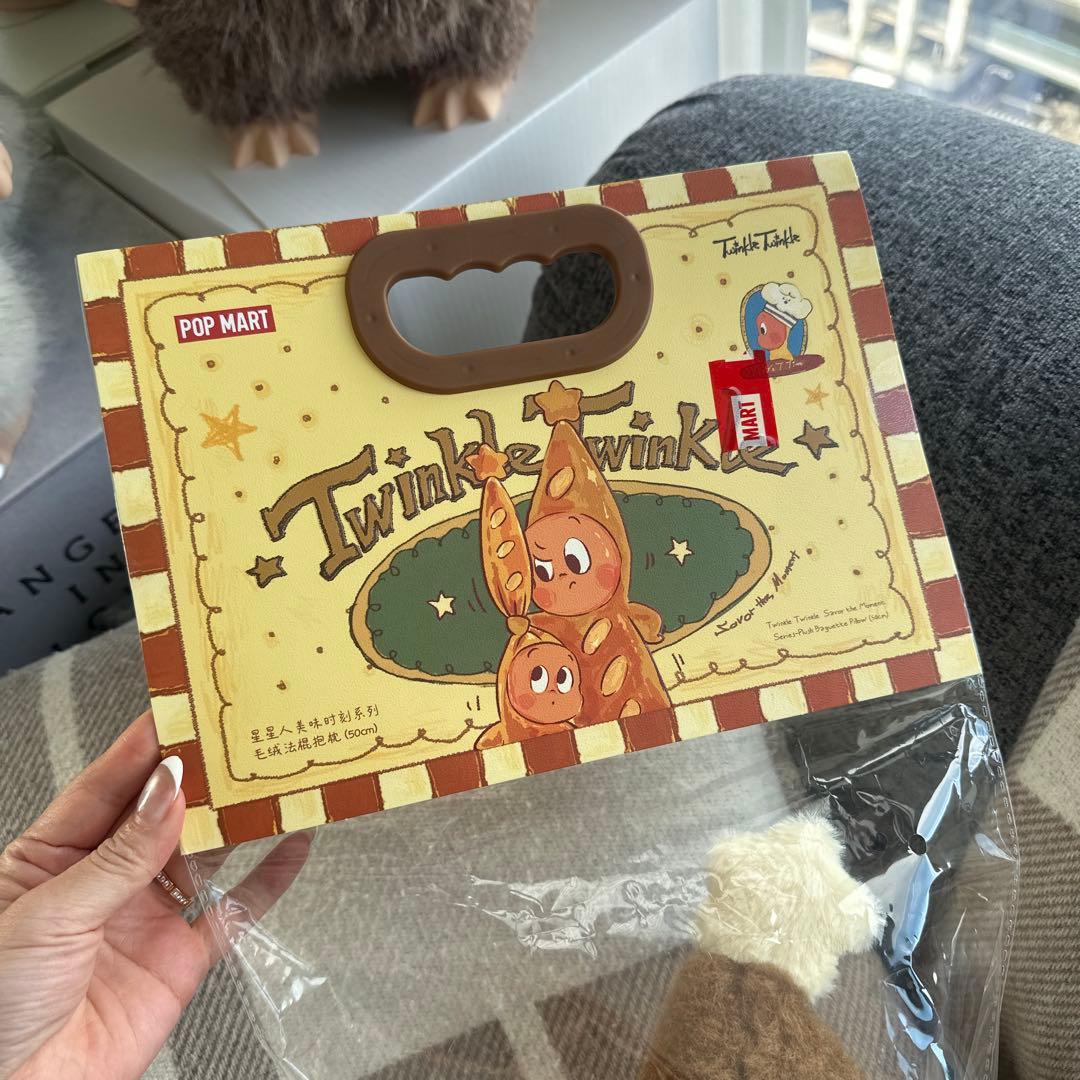 バゲット ビッグサイズぬいぐるみ クッション twinkle twinkle - メルカリ