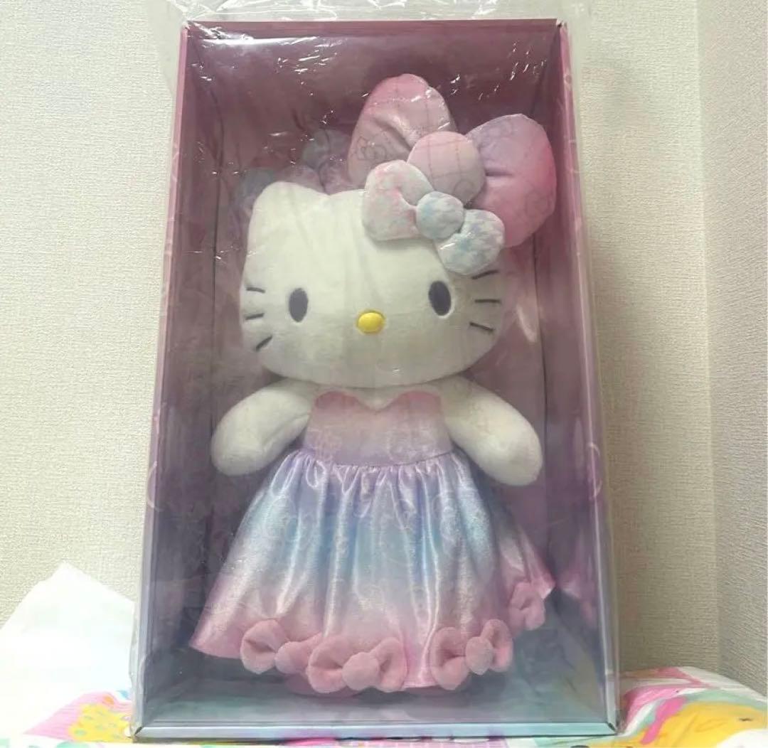 ハローキティ バースデードール 50周年 - メルカリ