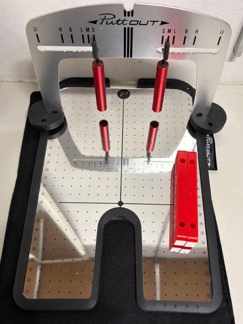 パットアウト　ゴルフパター練習器具 パター練習器具 PuttOUT デビルスタジオ パター練習 パターマット