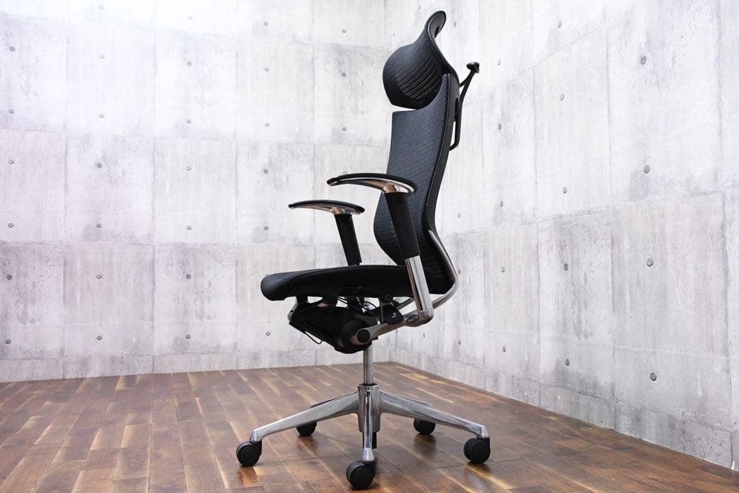 EFK37 オカムラ バロンチェア CP82BR ブラック デスクチェア - メルカリ