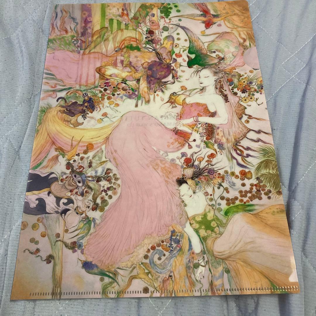 COLLECTED PAINTINGS OF AMANO'S WORLD天野喜孝 - メルカリ