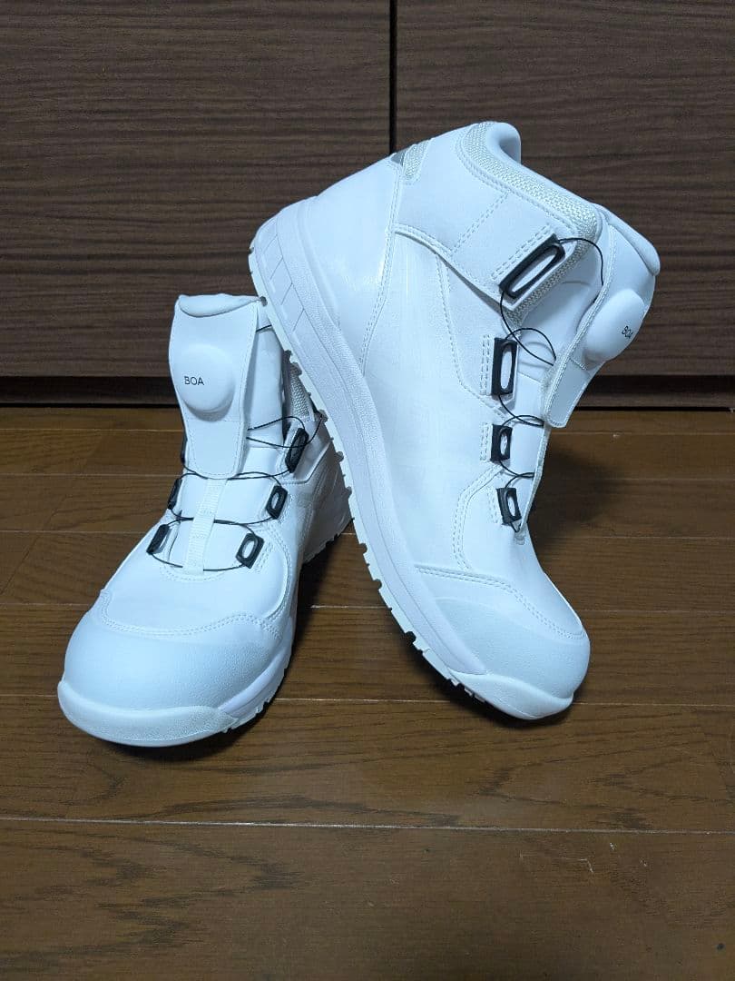 ASICS WINJOB CP304 BOA 27.0cm ホワイト