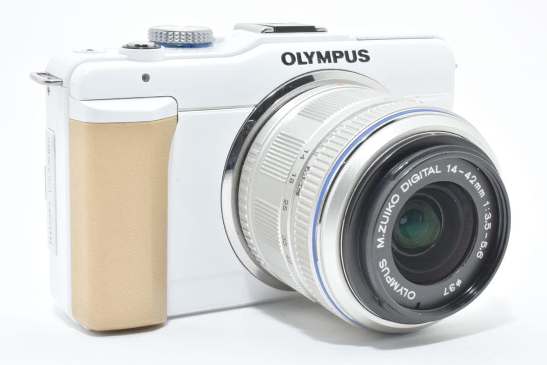 ⭐️すぐ使えます⭐️ OLYMPUS E-PL1s Wi-Fi SDカード付き ❤️OLYMPUS❤️ E-PL1s ❤️Wi-Fi SDカード付 0922の通販はau PAY