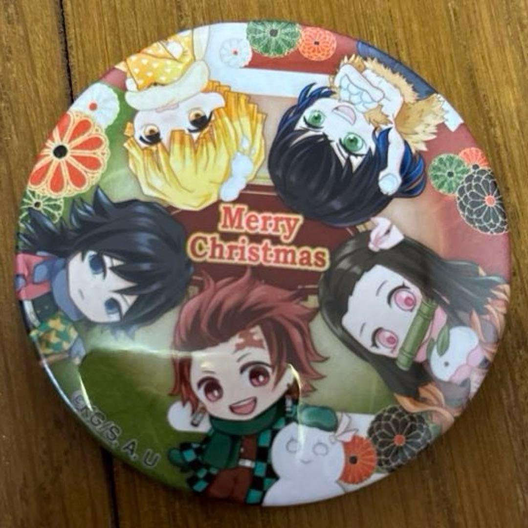 鬼滅の刃 プリロール クリスマス缶バッジ - メルカリ