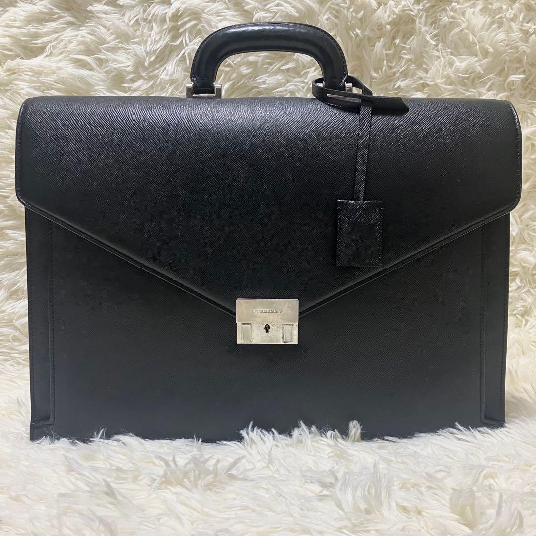 バーバリー ビジネスバッグ ブリーフケース サフィアーノレザー 鍵付き A4 黒 BURBERRY バーバリー ビジネスバッグ ブリーフケース レザー ブラック