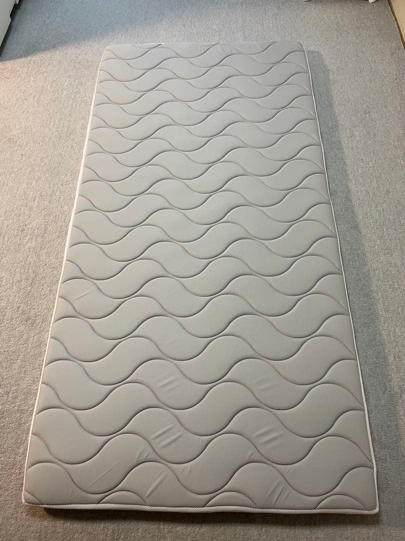 《ニトリ》じんわりフィットする低反発敷布団 シングルサイズ