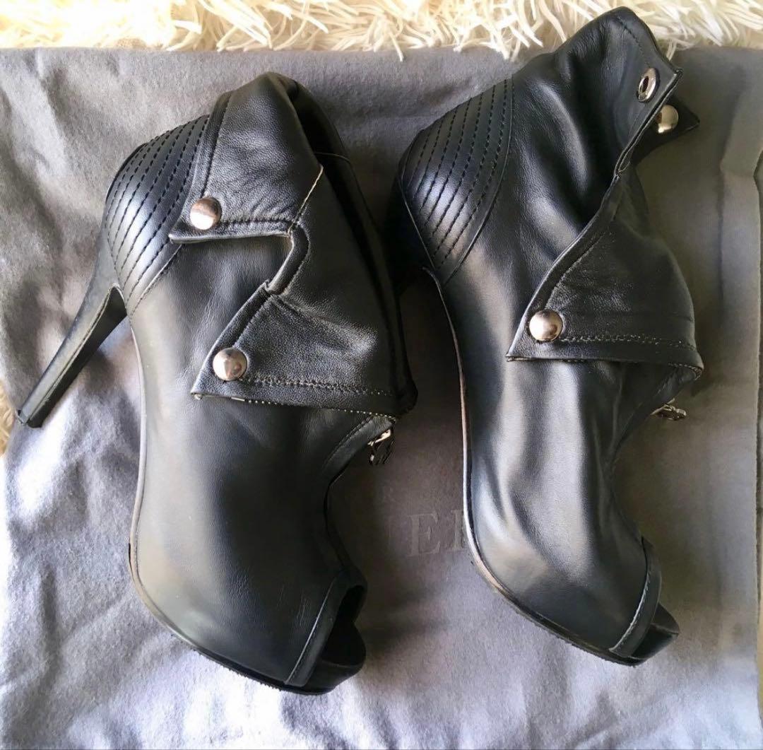 Alexander McQueen□本革ブーツ ライダースジップブーティー□黒 - 靴