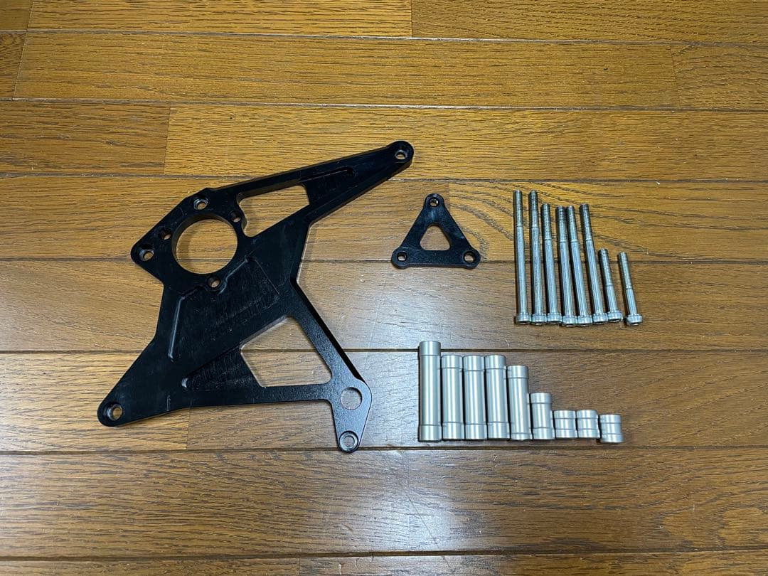 ゼファー1100 スプロケットカバー ゼファー1100 スプロケットカバー ブラック : Complsah Factory - 通販