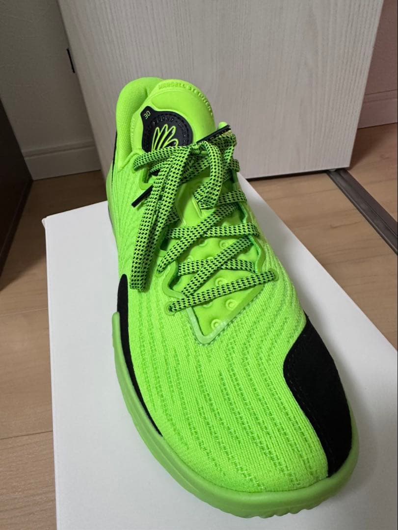 カリー12 バスケットボールシューズ 26.5cm ライムグリーン/ブラック