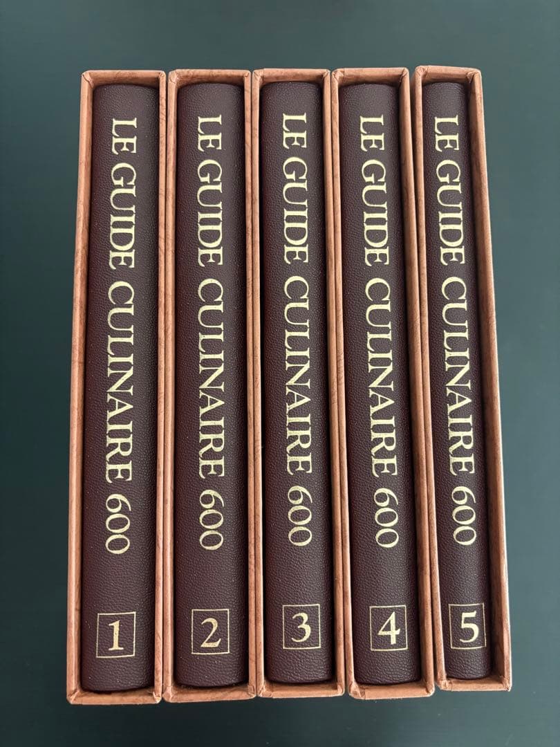 LE GUIDE CULINAIRE 600 エスコフィエの料理600 - メルカリ