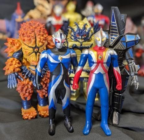 ウルトラマンコスモス＆登場怪獣・宇宙人ソフビフィギュア（バンダイ