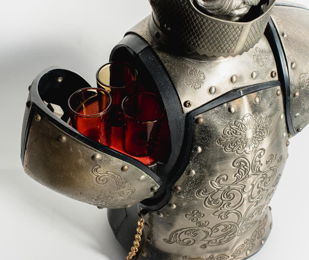 ニッカウイスキー 西洋甲冑 騎士 鎧 オブジェ - メルカリ