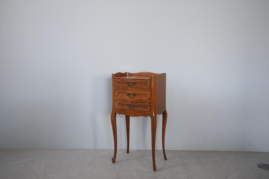 フランスアンティーク猫脚ベッドサイドキャビネット/ナイトテーブル机(91-236 フランスアンティーク猫脚ベッドサイドキャビネット/ナイトテーブル机