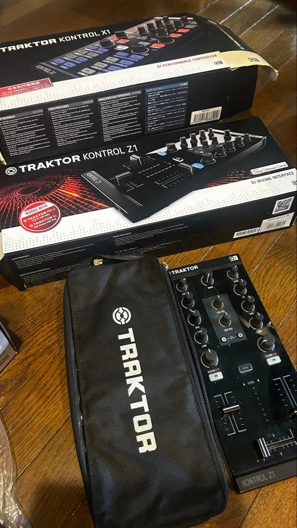 Native Instruments TRAKTOR X1 Z1 セット 箱付き TRAKTOR Instruments
