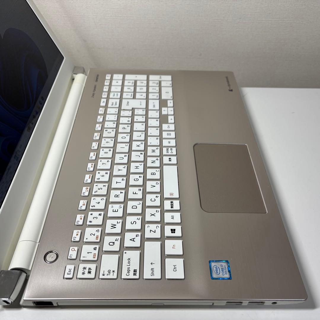 ダイナブック T65/GG 8世代 Core i7 SSD480GB 4GB