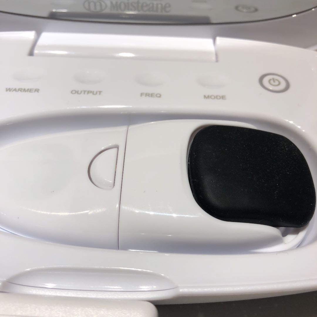 芸能人も愛用者多数のモイスティーヌ美顔器