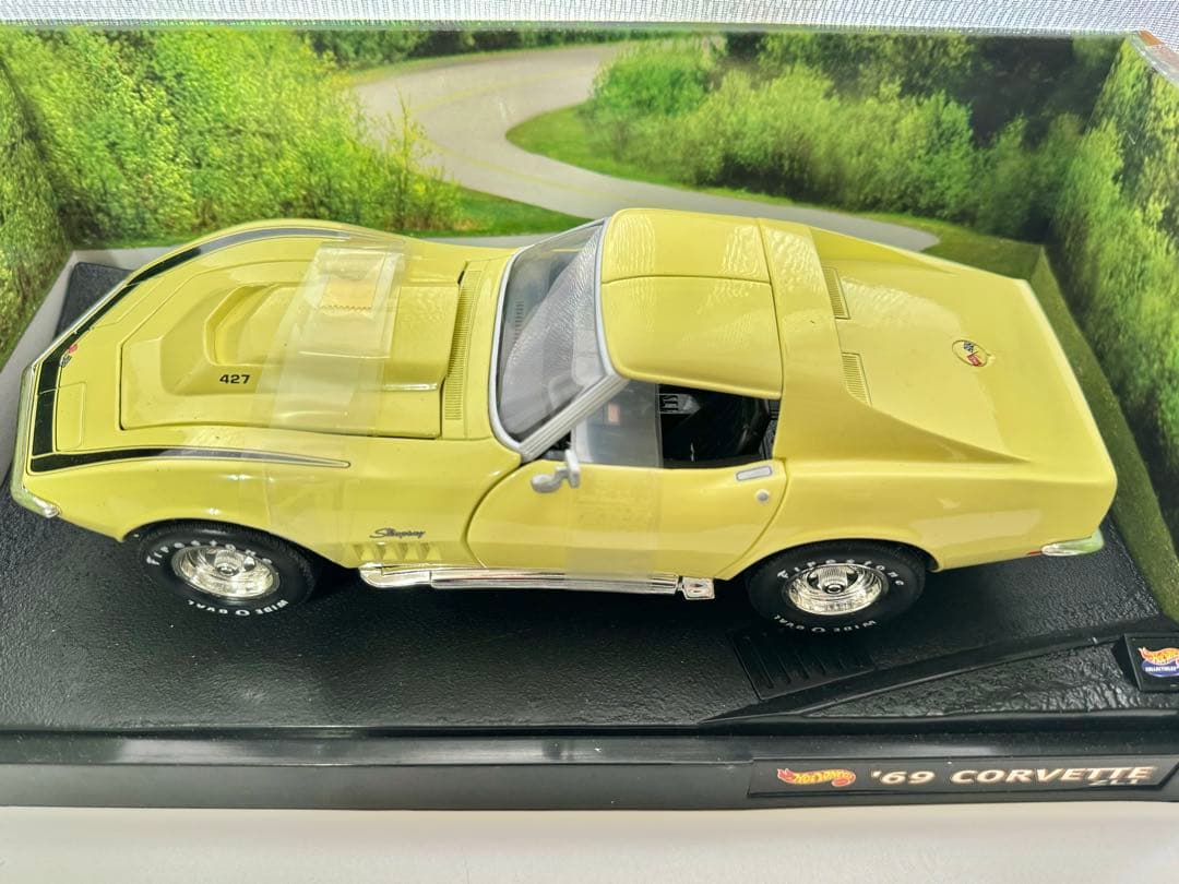 ホットウィール シボレー・コルベット ZL-1 1969 イエロー 1/18 - メルカリ