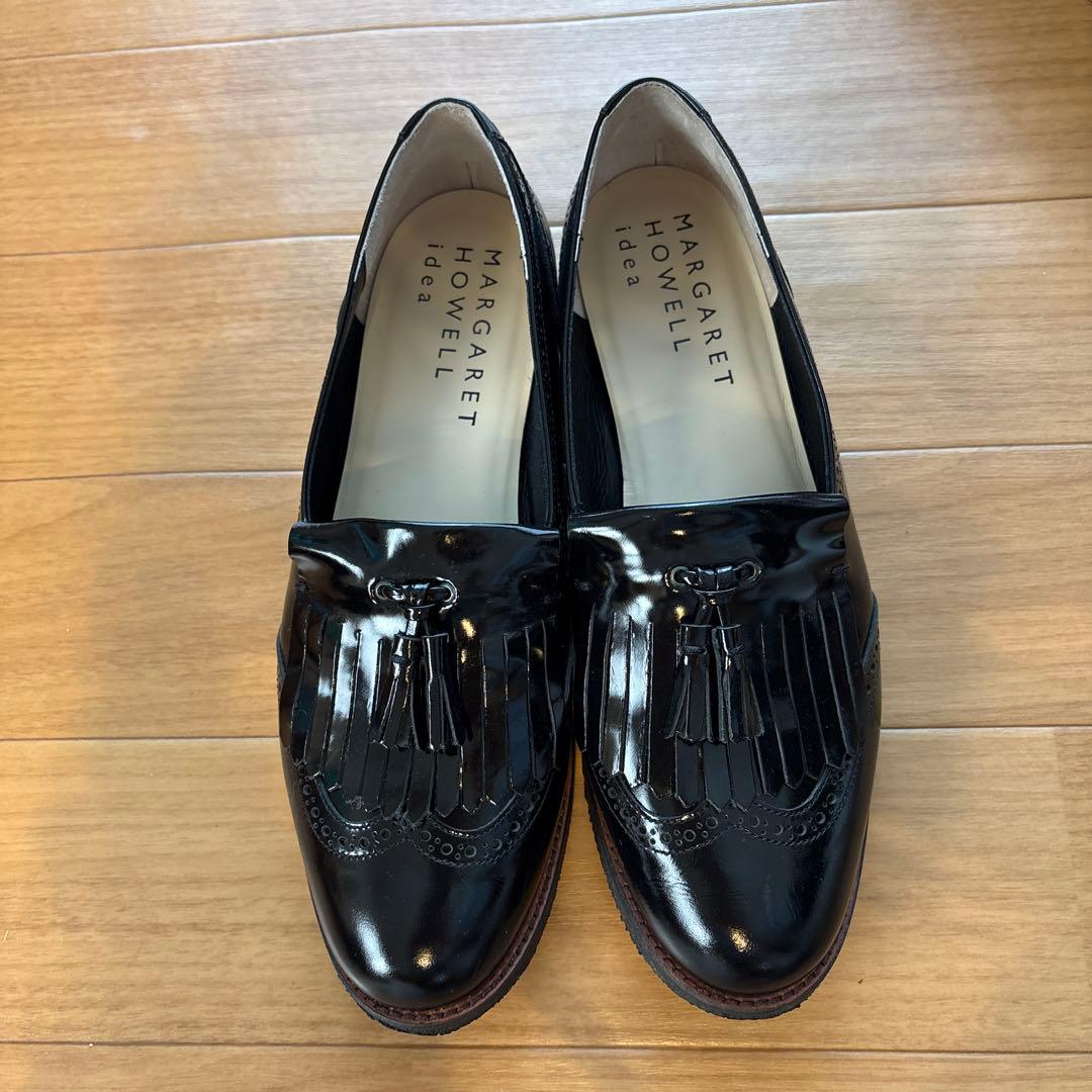 マーガレットハウエル フリンジ付ローファー - メルカリ